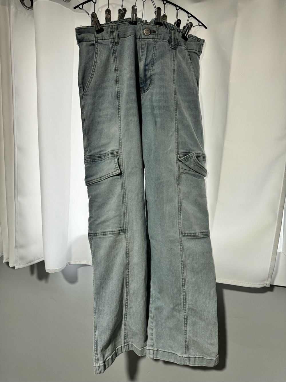 Madden Girl Green Cargo Jeans